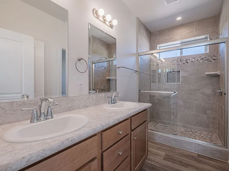 1132 Old Mountain View Rd — Photo 20