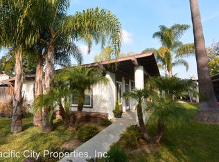 124 Clearbrook Ln APT B, Costa Mesa, CA 92626