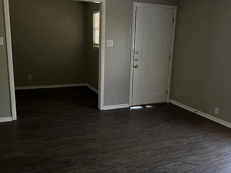 2275 Harrison Ave — Photo 12