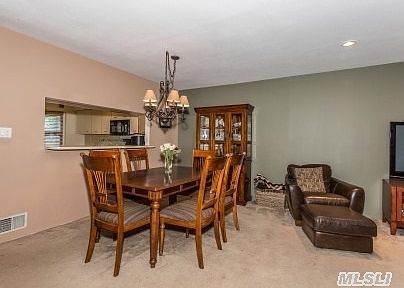 5th image of 1425 Jerusalem Ave APT 17