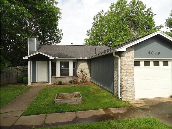 3rd image of 4029 N Abington Ct