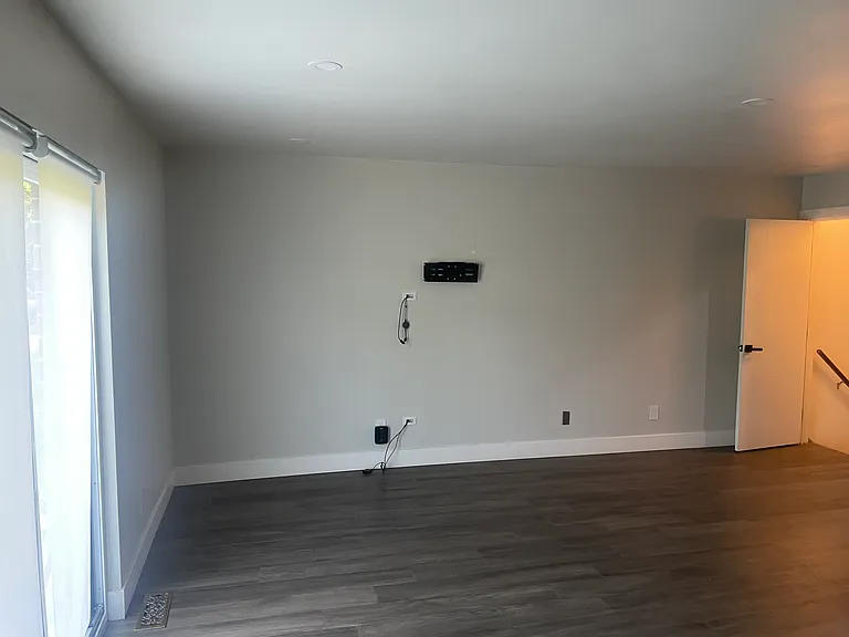 3160 Cherry Rd NE — Photo 8