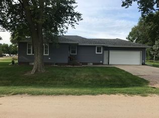 401 E Line St, Plainview, NE 68769