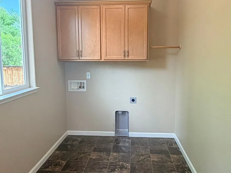 2838 Kimberlite Rd — Photo 21
