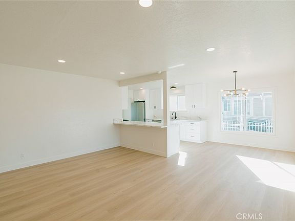 4th image of 12828 Rexton St