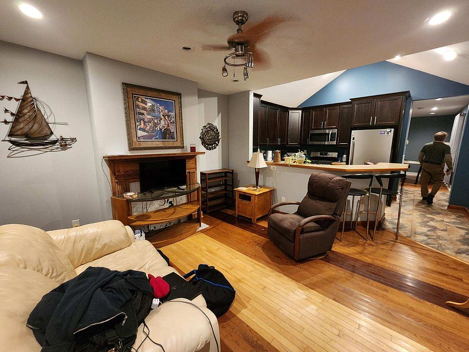 2nd image of 1022 Alabama Ave #B