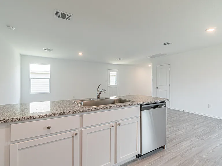 6406 Kemper Pl — Photo 26