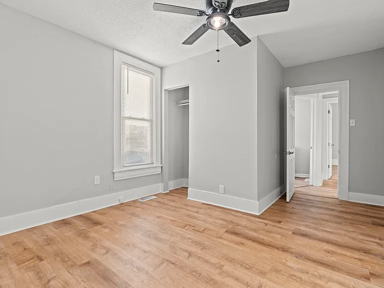 316 W Park St — Photo 11