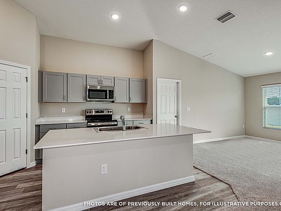 Valeria - SoHo Chic Interior