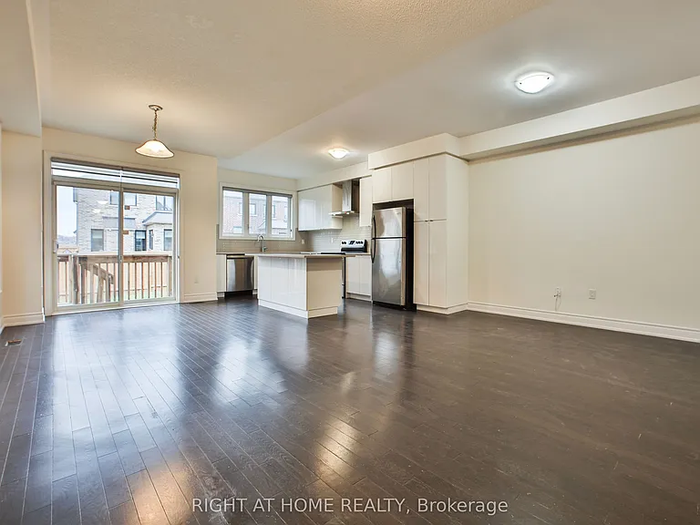 25 Hubbell Rd #UPPER — Photo 8