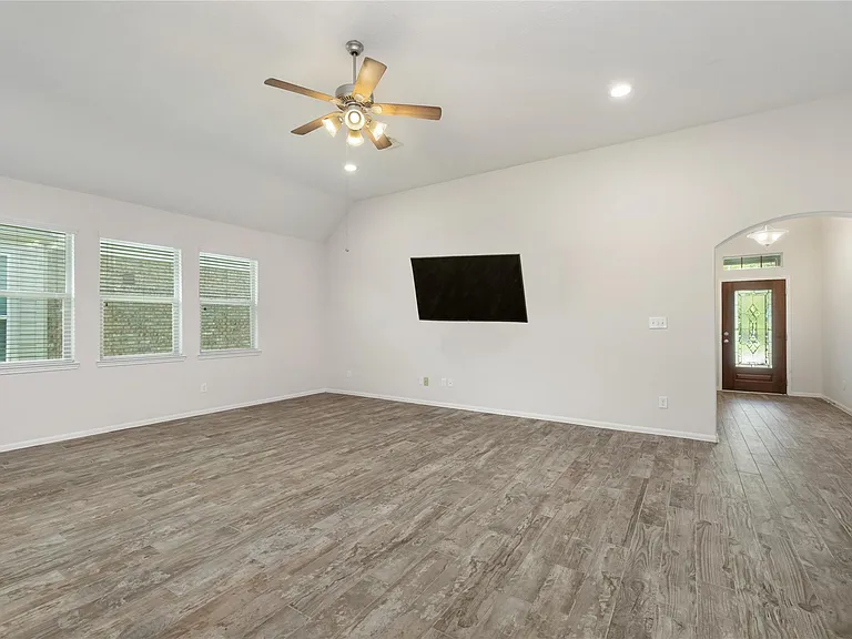 350 American Black Bear Dr — Photo 5
