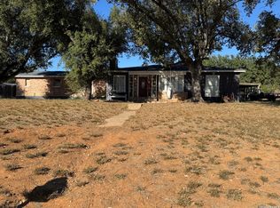 1117 E Brazos St, Pearsall, TX 78061