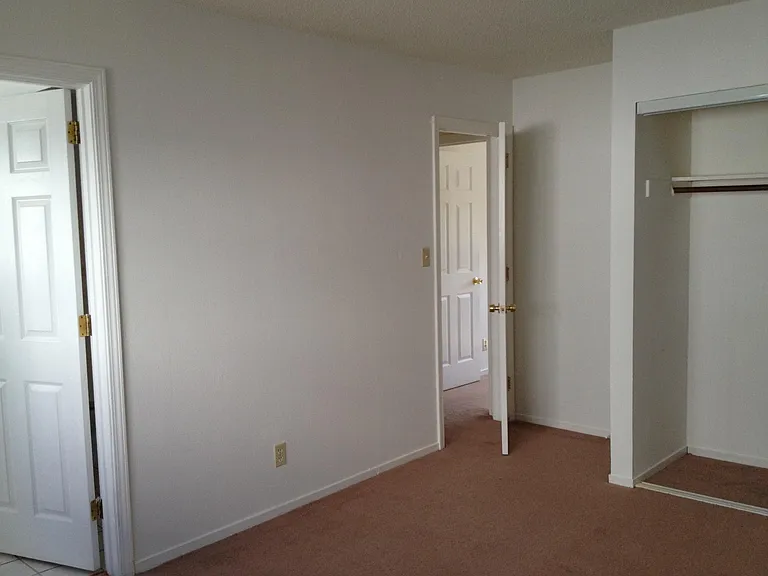 2119 Valerga Dr — Photo 5