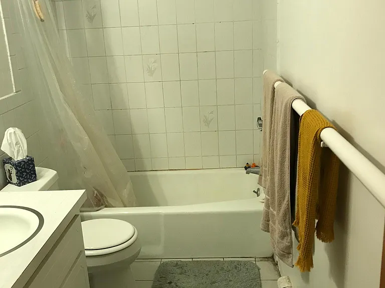 10 Clarendon Ave #1 — Photo 6