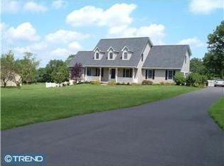 2105 Diamond St, Sellersville, PA