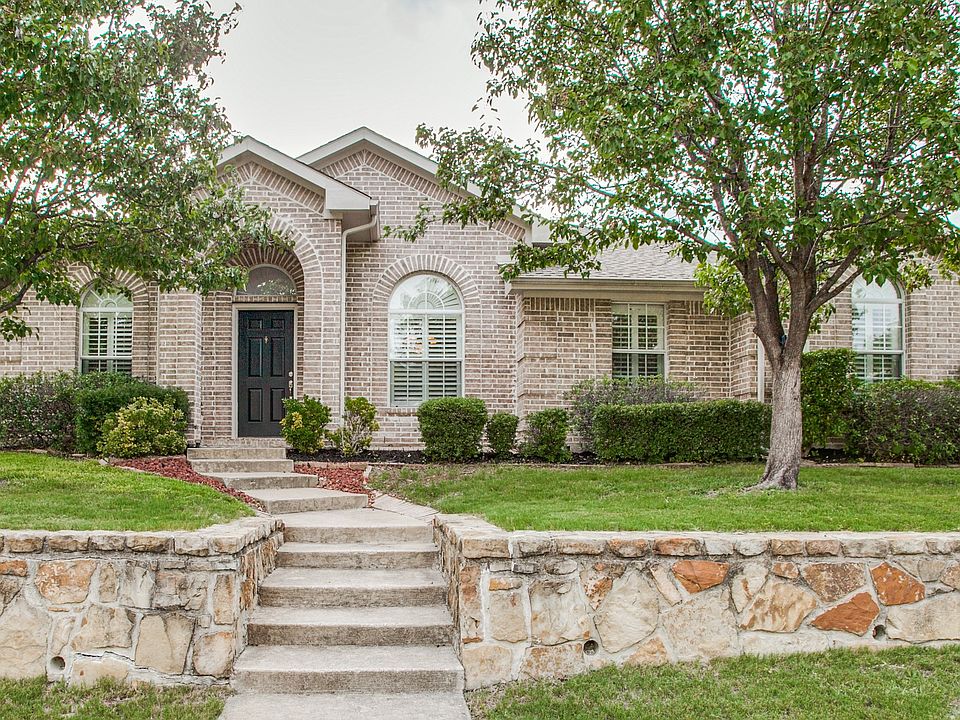1st image of 932 Wisperwood Dr