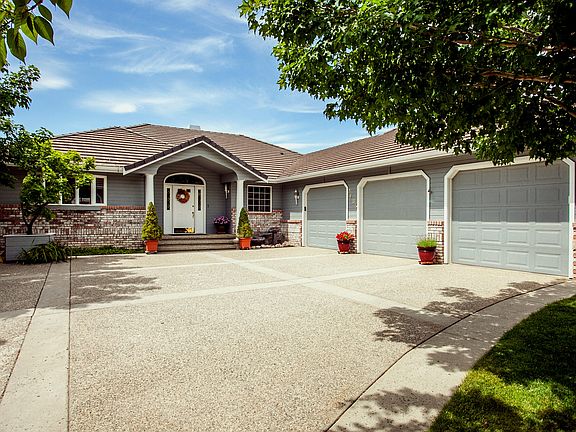 1485 Westpoint Place