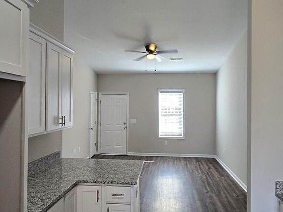 2nd image of 1249 Masters Ln #A