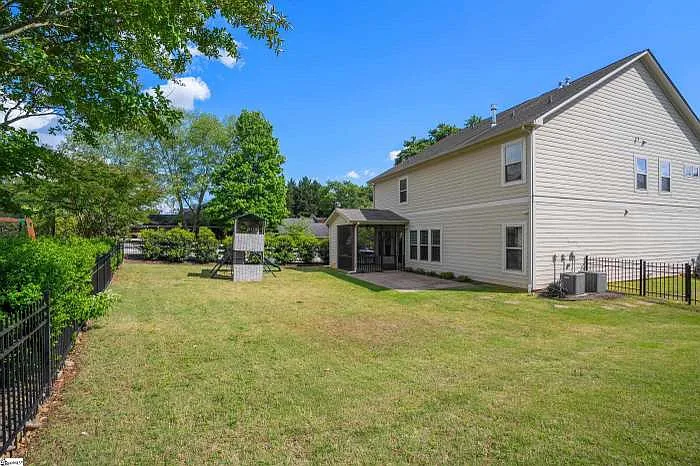105 Grove Valley Way — Photo 30