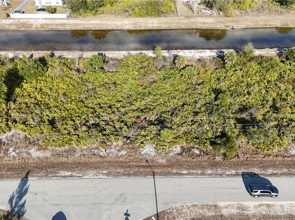 335 Paulcrest Ave, Lehigh Acres, FL 33974