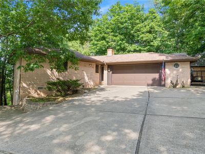 3 Summit Dr, Holiday Island, AR, 72631