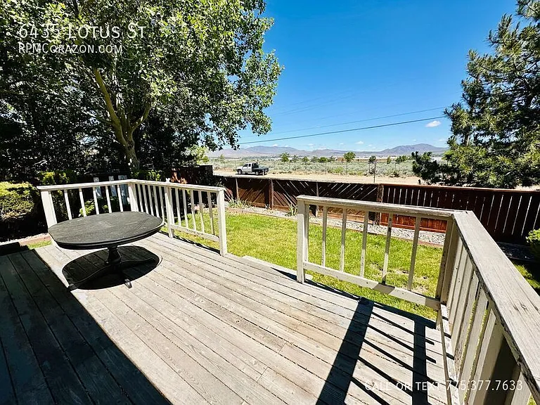 6435 Lotus St — Photo 17