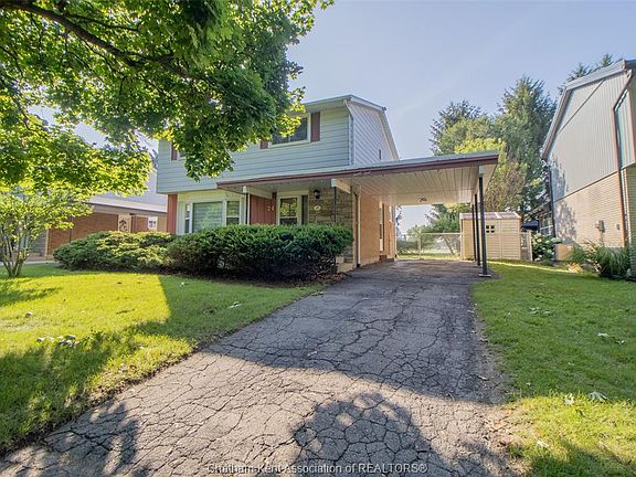 2nd image of 24 Finch Ave