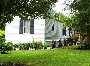 605 Middle Frk, Reedy, WV 25270