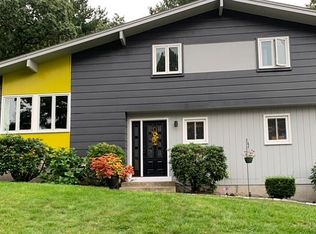 29 Ontario Dr, Hudson, MA 01749