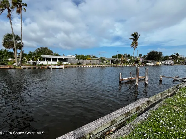 1670 Harbor Dr, Merritt Island, FL 32952