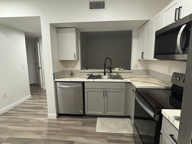 6444 Cypressdale Dr #101 — Photo 5