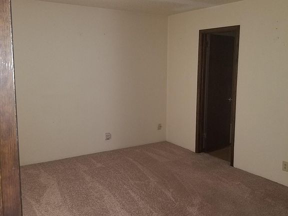 4th image of 101 E Gray St #4