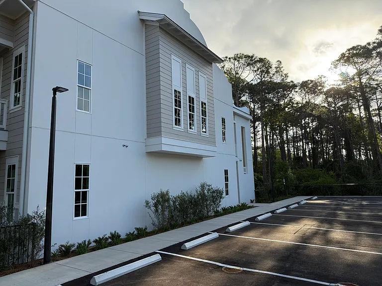 12060 Emerald Coast Pkwy W — Photo 37