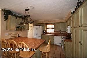 5th image of 6117 Hill View Ct
