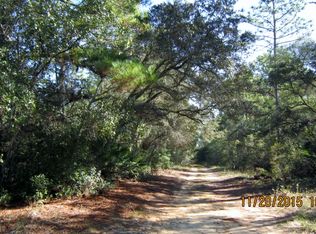 204 Hilltop Trl, Satsuma, FL 32189
