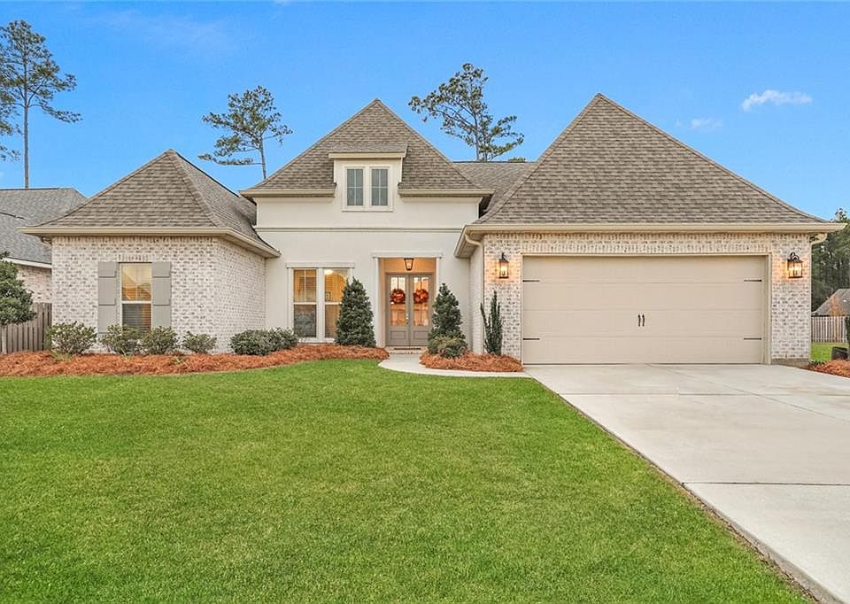 1st image of 745 Grey Heron Ln