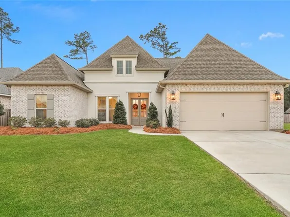 745 Grey Heron Ln, Madisonville, LA 70447