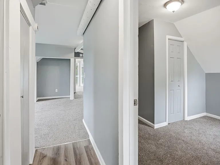 23060 Bernard St — Photo 19