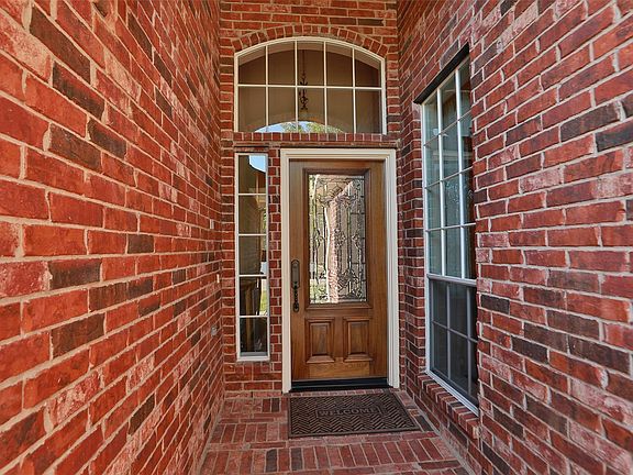 4th image of 12038 Canyon Valley Dr