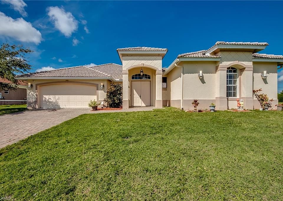 1st image of 678 Mirror Lakes Ct
