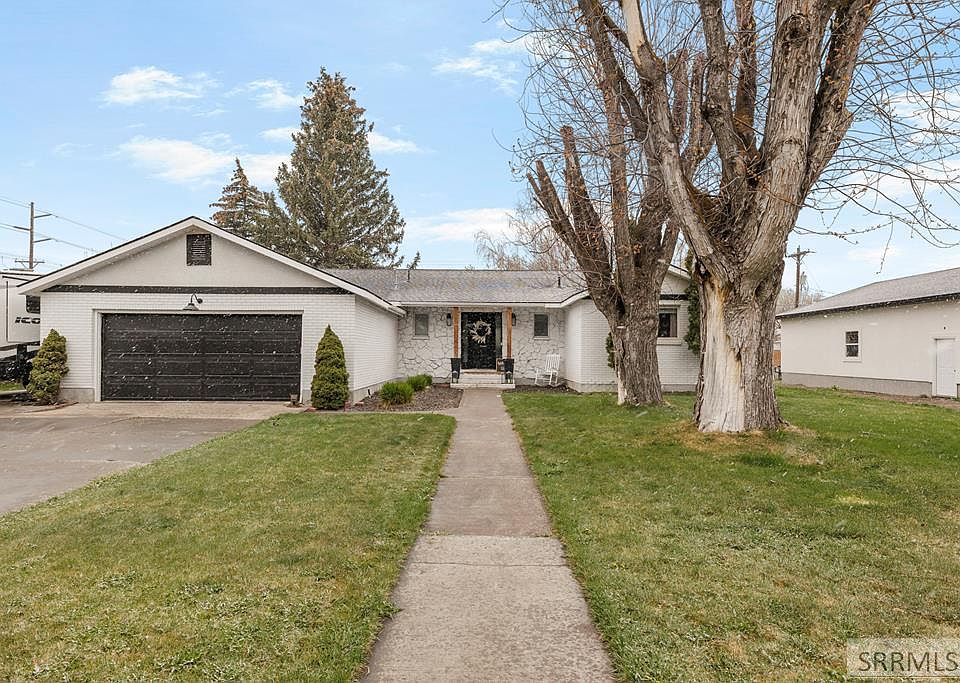 1st image of 218 S Teton Ave