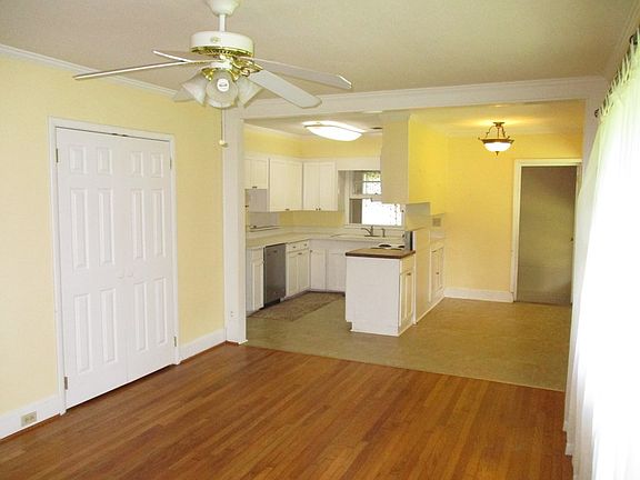 2nd image of 307 Patton Dr