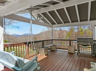 2347 Bald Rock Rd, Hendersonville, NC 28792