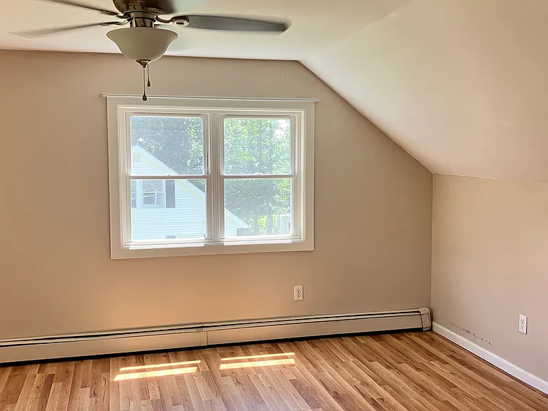 79 Locust Grove Rd — Photo 19