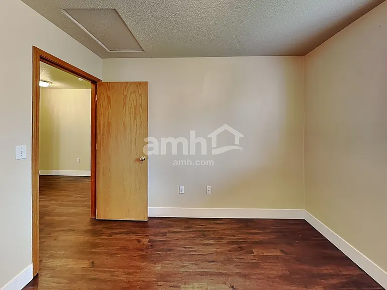 495 Sunset Ridge Dr — Photo 16