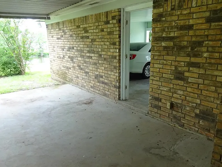 23 Magnolia Dr — Photo 4