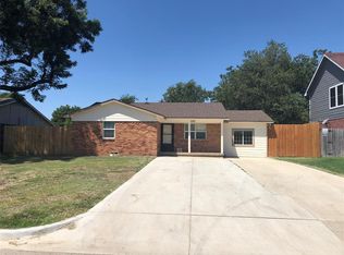 2017 Avenue C, Grand Prairie, TX 75051