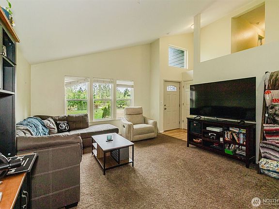 3rd image of 6324 E Polk Avenue