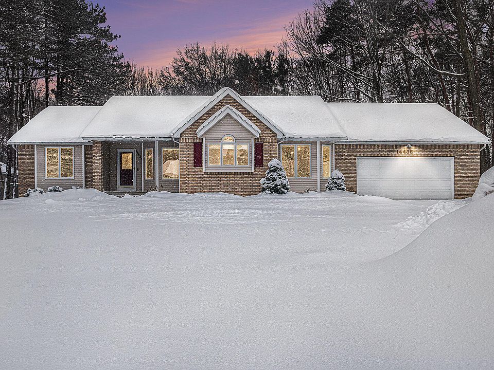 1st image of 14438 Woodpine Dr