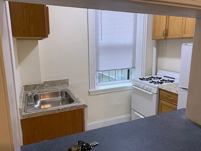 360 Riverway #4 — Photo 4